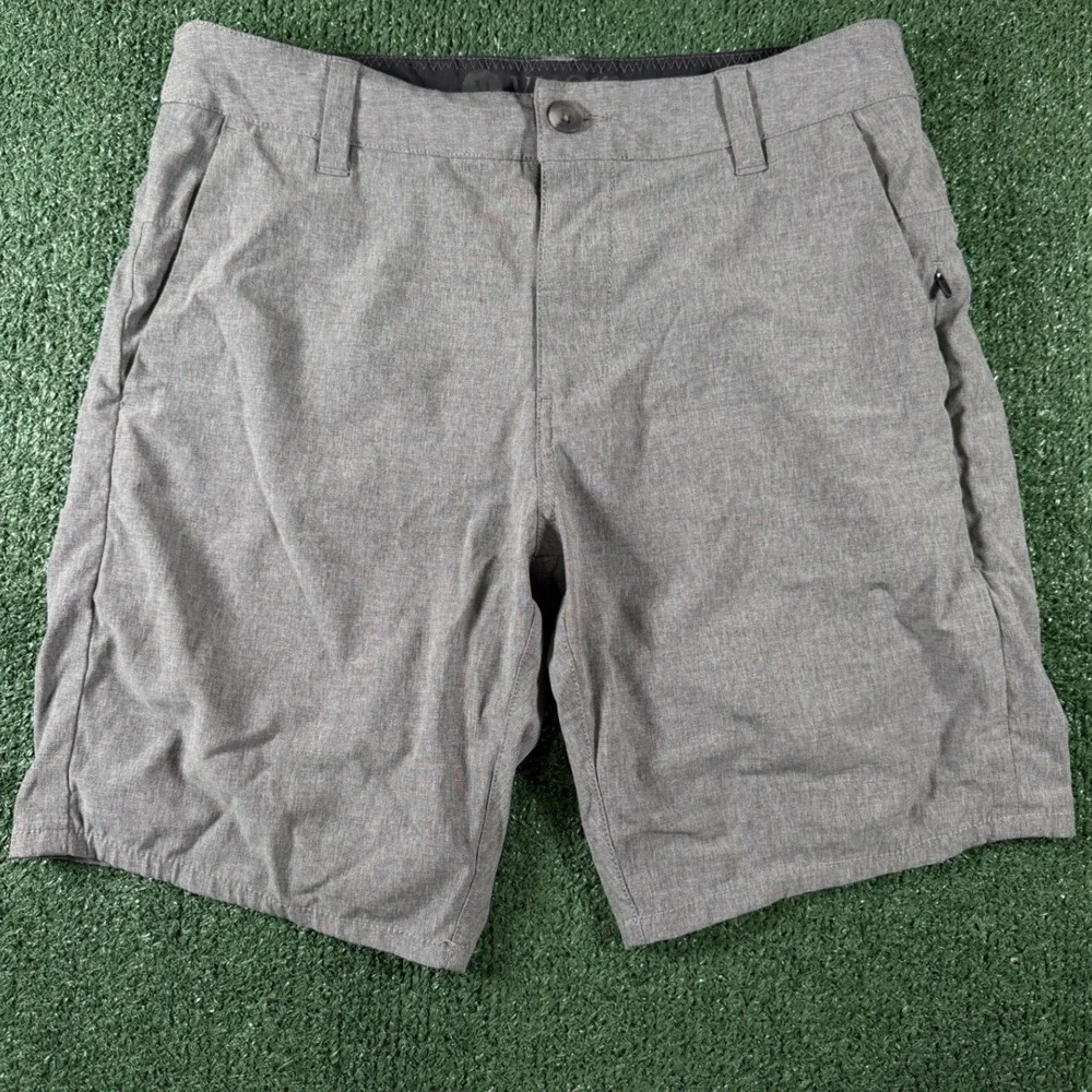 Vuori Aim Shorts Mens 28 Grey Excellent Stretch Performance Activewear